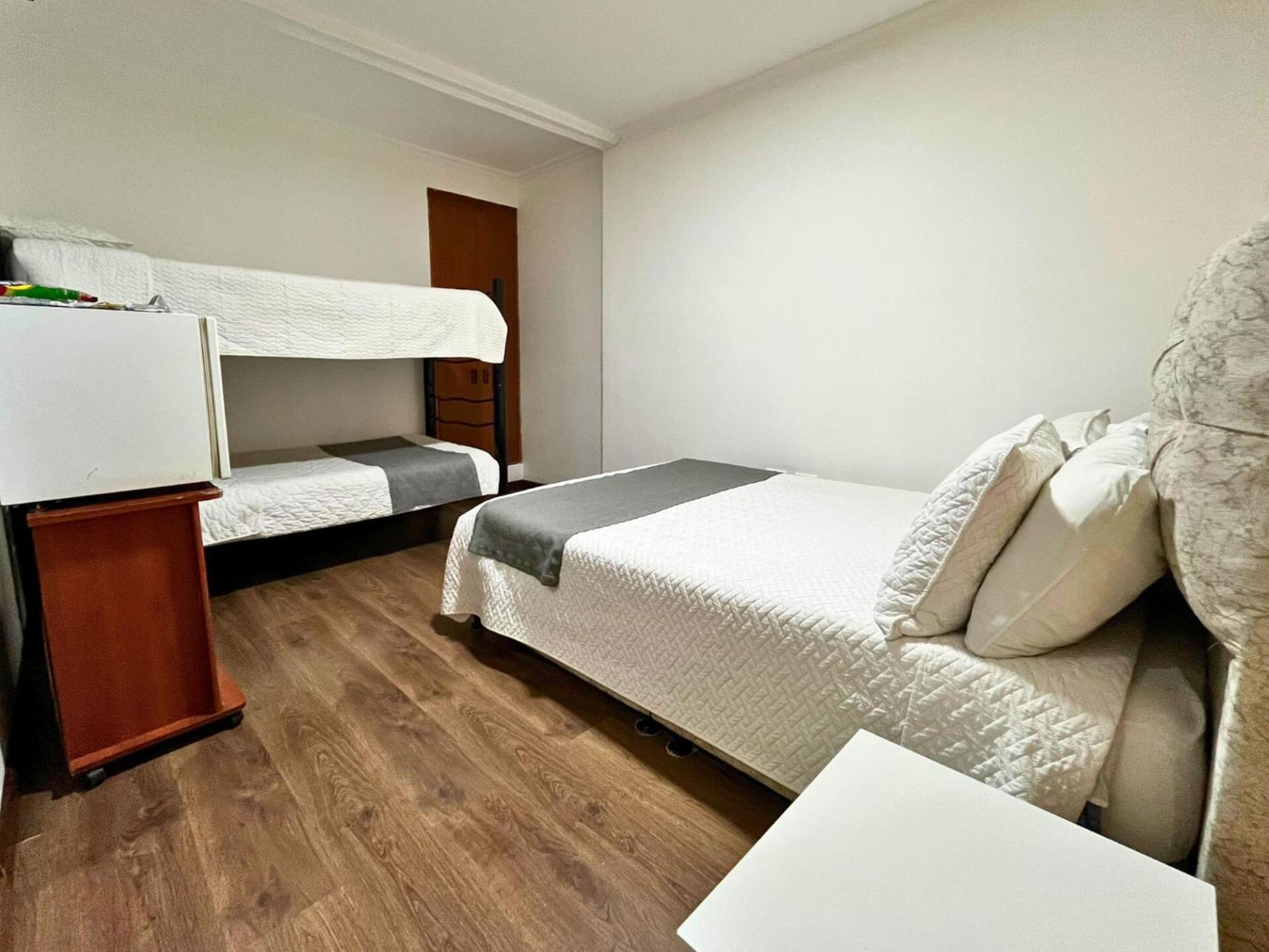 Titas House Bogota Hotel Buitenkant foto