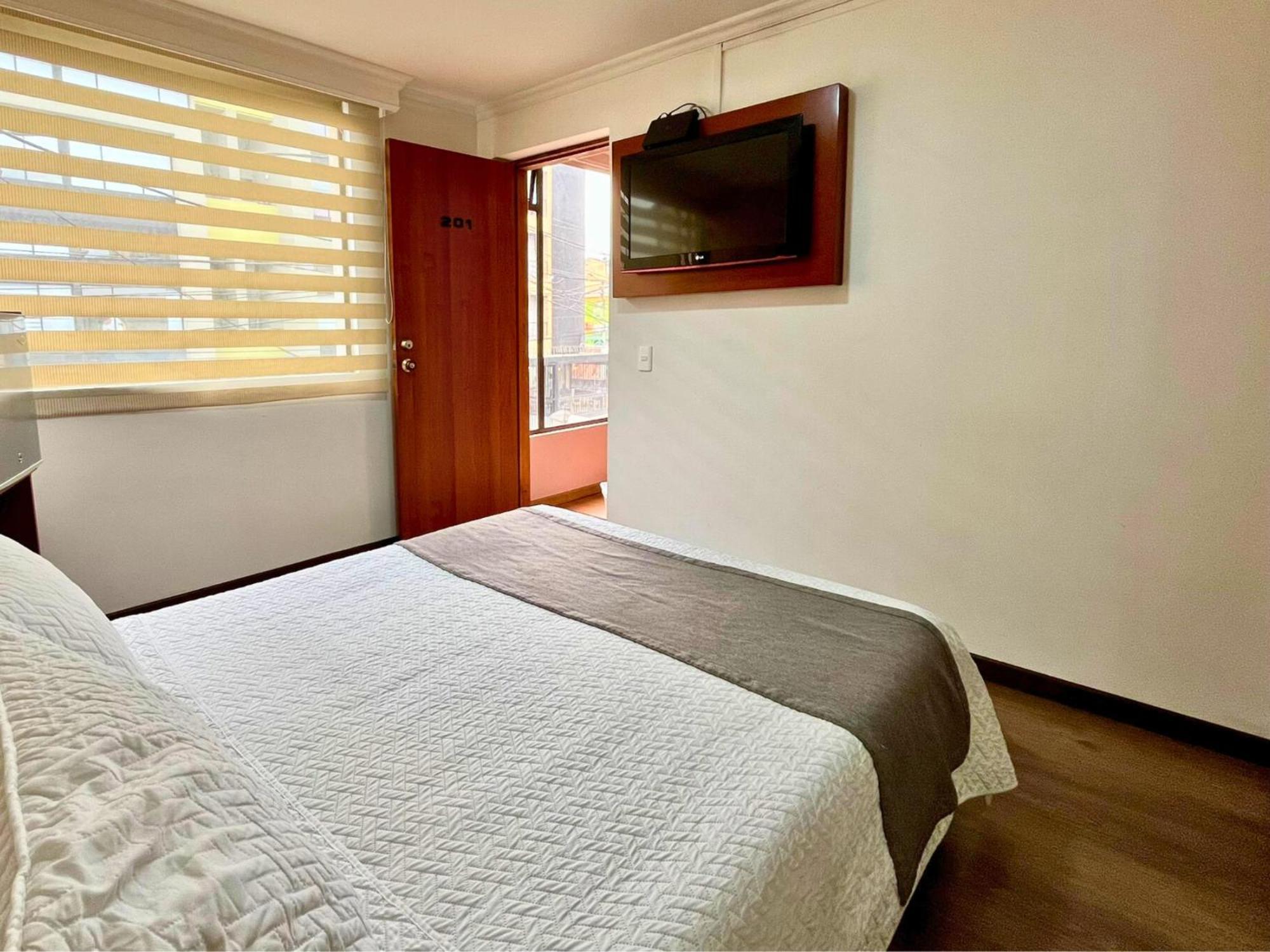 Titas House Bogota Hotel Buitenkant foto